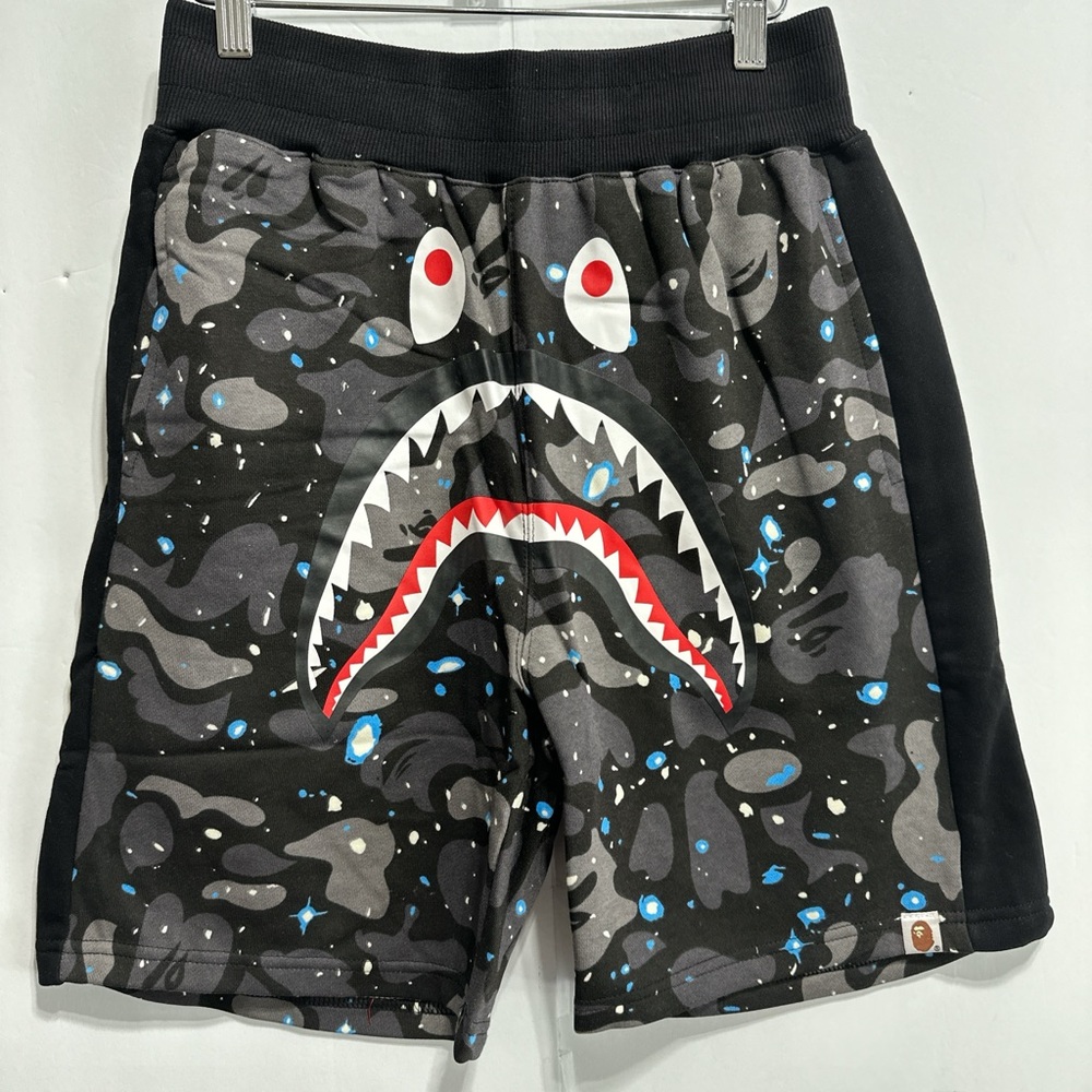Bapesta shorts size M